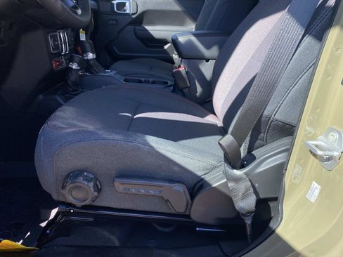 New 2026 Jeep Wrangler Rubicon image 13