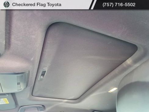 Used 2023 MAZDA MAZDA3 s image 10