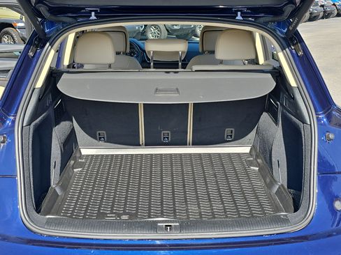 Used 2023 Audi Q5 2.0T Premium Plus w/ Premium Plus Package image 12