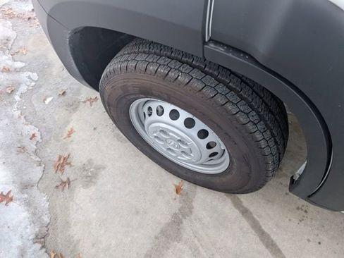 Used 2025 RAM ProMaster 2500 image 9