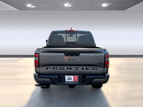 Certified 2026 Nissan Frontier SV w/ Tow Package AWD/4WD image 14