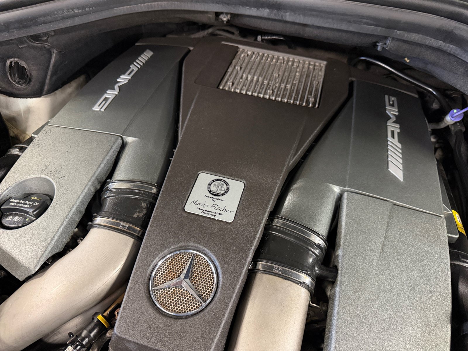 Used 2015 Mercedes-Benz GL 63 AMG 4MATIC w/ Accessory Chrome Package image 44