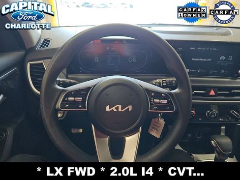 Used 2026 Kia Seltos LX FWD image 16