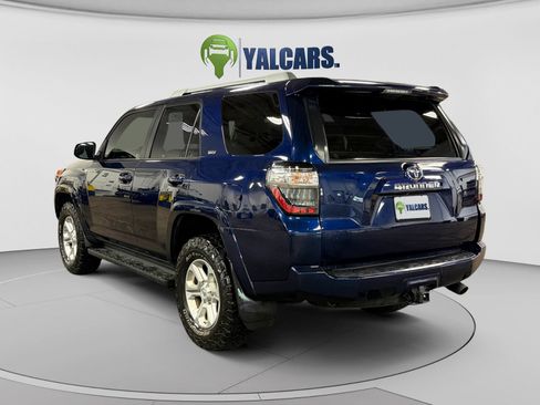 Used 2016 Toyota 4Runner SR5 Premium AWD/4WD image 3