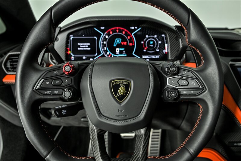 Used 2024 Lamborghini Revuelto AWD/4WD image 52