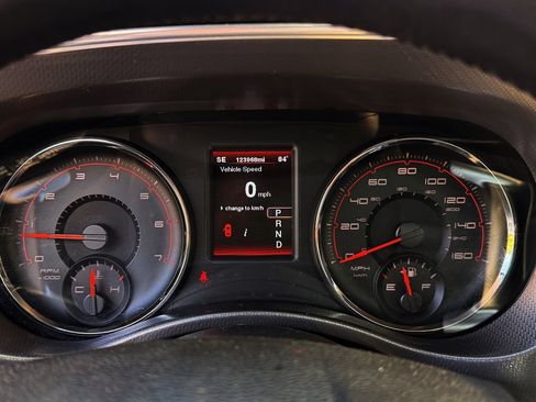 Used 2012 Dodge Charger R/T RWD image 13