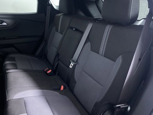 Certified 2024 Chevrolet Blazer LT w/ Convenience Package image 12