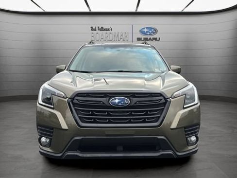 Used 2023 Subaru Forester Premium AWD/4WD image 12