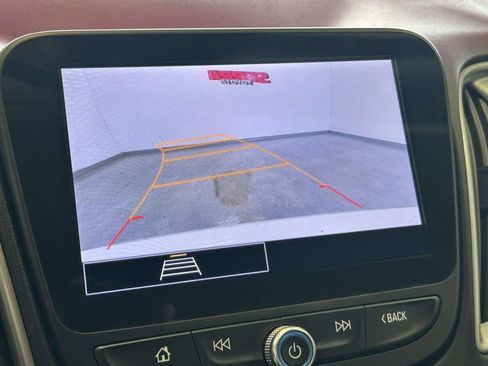 Used 2025 Chevrolet Malibu LT FWD image 25