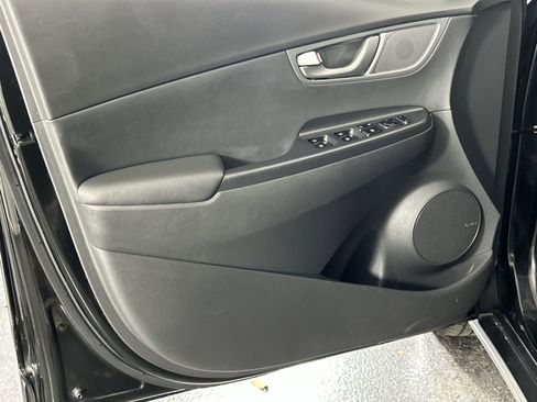 Used 2020 Hyundai Kona Ultimate image 33