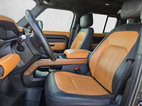Used 2022 Land Rover Defender 110 X AWD/4WD image 17