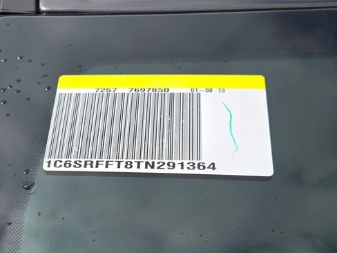 New 2026 RAM 1500 4x4 Crew Cab image 30