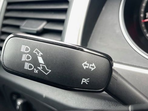 Used 2019 Volkswagen Atlas SE FWD image 20