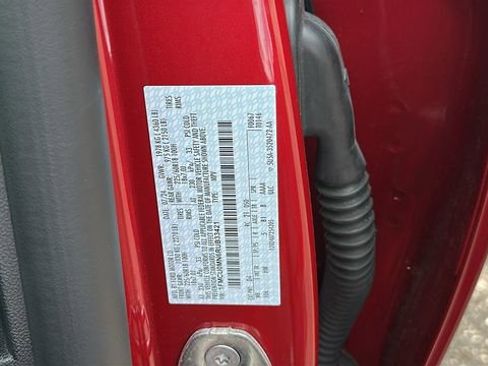 Used 2024 Ford Escape ST-Line w/ Tech Pack #1 FWD image 32
