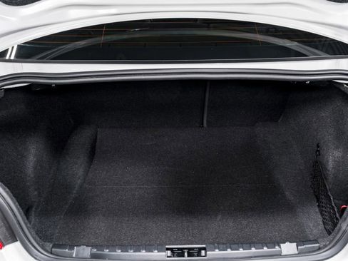 Used 2011 BMW 1 Series M image 49