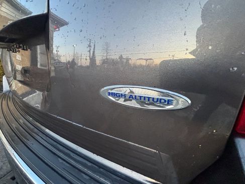 Used 2017 Jeep Compass High Altitude image 5