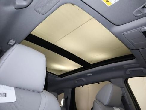Used 2026 Acura MDX FWD w/ Technology Package image 21