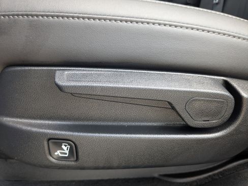 Certified 2022 Kia Sorento S image 17