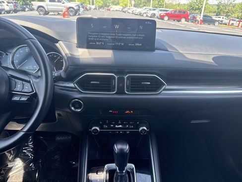 Used 2023 MAZDA CX-5 AWD 2.5 S w/ Premium Package image 9