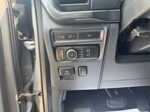 Used 2022 Ford F150 XLT w/ Equipment Group 302A High AWD/4WD image 23