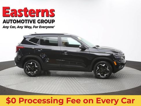 Used 2024 Kia Seltos EX AWD/4WD image 46