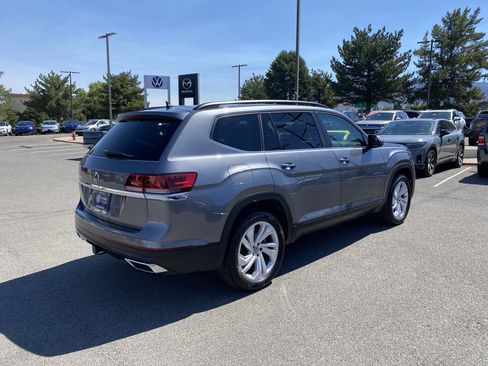 Certified 2023 Volkswagen Atlas SE w/ Panoramic Sunroof Package FWD image 56