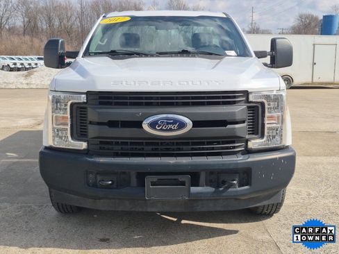Used 2017 Ford F250 XL image 2