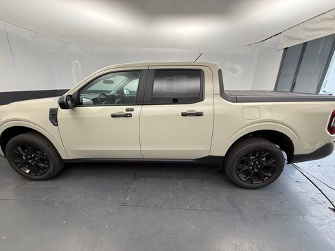 New 2025 Ford Maverick XLT w/ XLT Luxury Package image 10