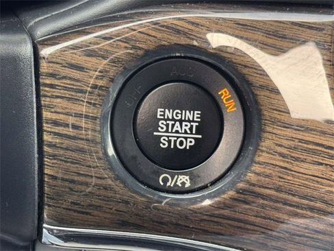 Used 2020 Jeep Grand Cherokee Summit image 8