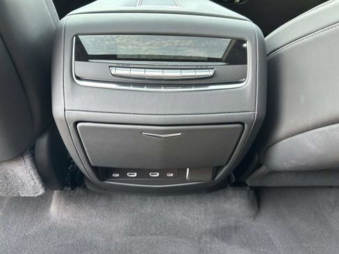 Certified 2024 Cadillac Escalade Sport Platinum w/ LPO, ONYX Package AWD/4WD image 15