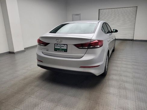 Used 2018 Hyundai Elantra SE FWD image 7