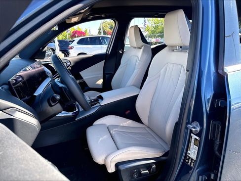 Used 2026 BMW X3 xDrive30i w/ Convenience Package AWD/4WD image 21