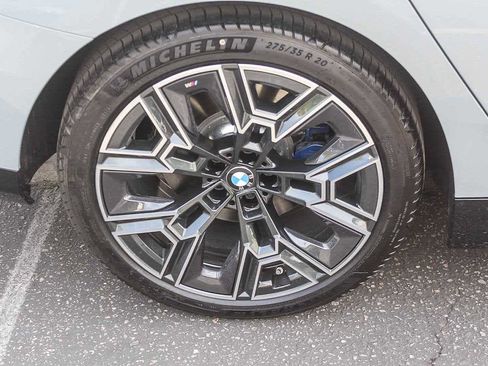 New 2026 BMW 530i w/ M Sport Package RWD image 8