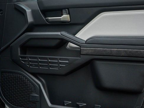 New 2024 Toyota Tacoma Limited image 8