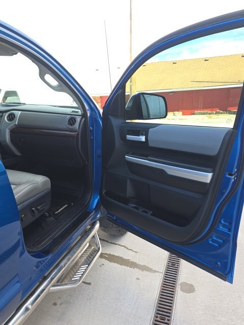 Used 2017 Toyota Tundra Limited AWD/4WD image 29