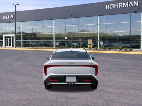 New 2025 Kia K4 LX FWD image 5