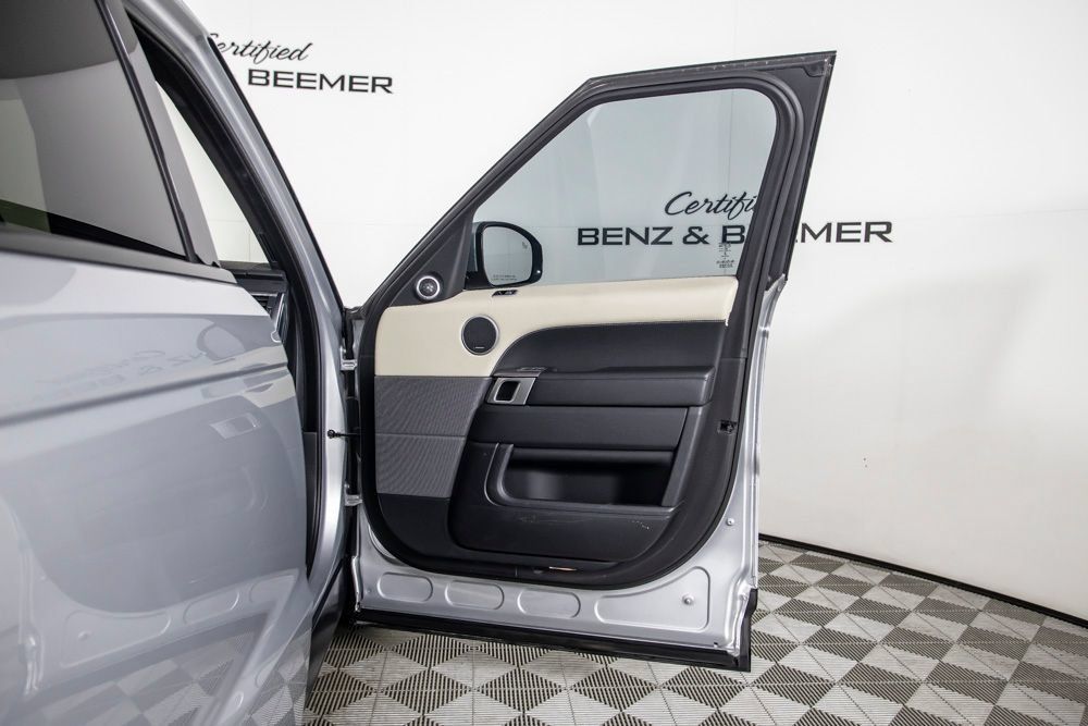 Used 2020 Land Rover Range Rover Sport HSE AWD/4WD image 17