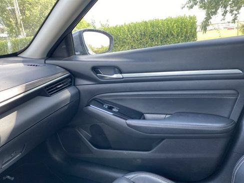 Used 2021 Nissan Altima 2.5 SL FWD image 22