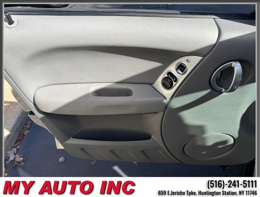 Used 2007 Jeep Liberty Limited AWD/4WD image 23