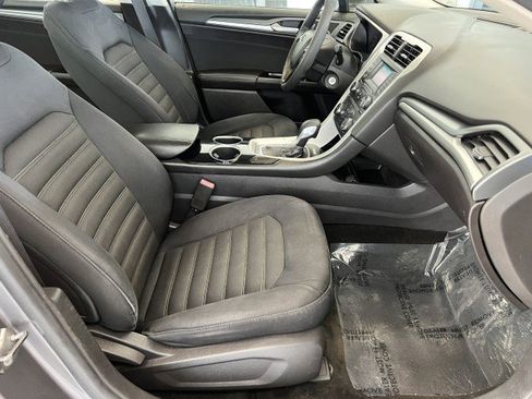 Used 2013 Ford Fusion SE image 14