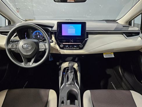 New 2026 Toyota Corolla LE image 9