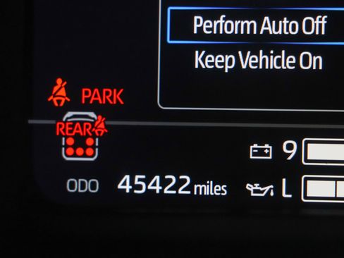 Used 2024 Toyota Sequoia Platinum AWD/4WD image 17