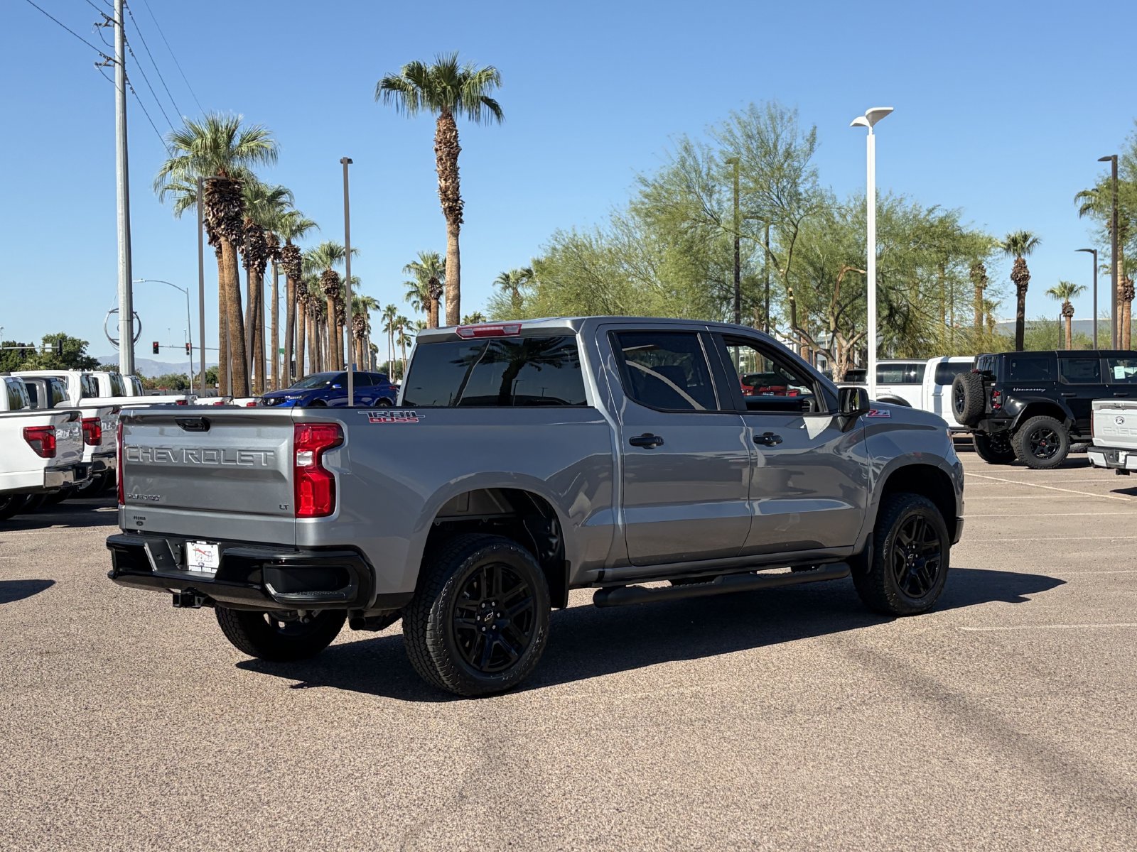 Used 2026 Chevrolet Silverado 1500 LT Trail Boss AWD/4WD image 6