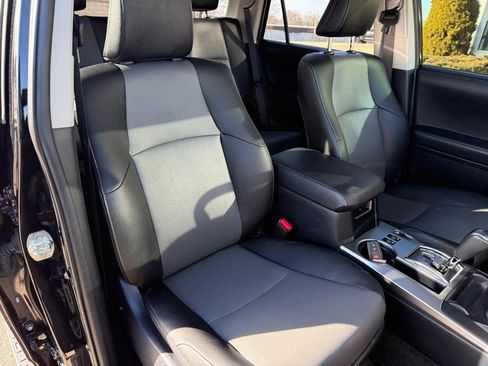 Used 2024 Toyota 4Runner SR5 Premium w/ Moonroof Package image 11