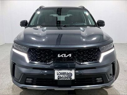 Used 2023 Kia Sorento SX