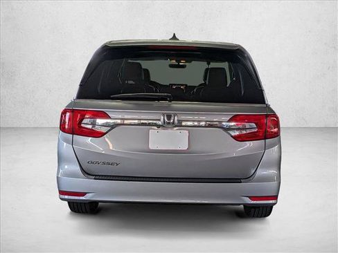 Used 2018 Honda Odyssey EX-L image 7