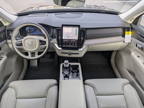 New 2026 Volvo XC90 T8 Ultra w/ Protection Package Premier AWD/4WD image 20