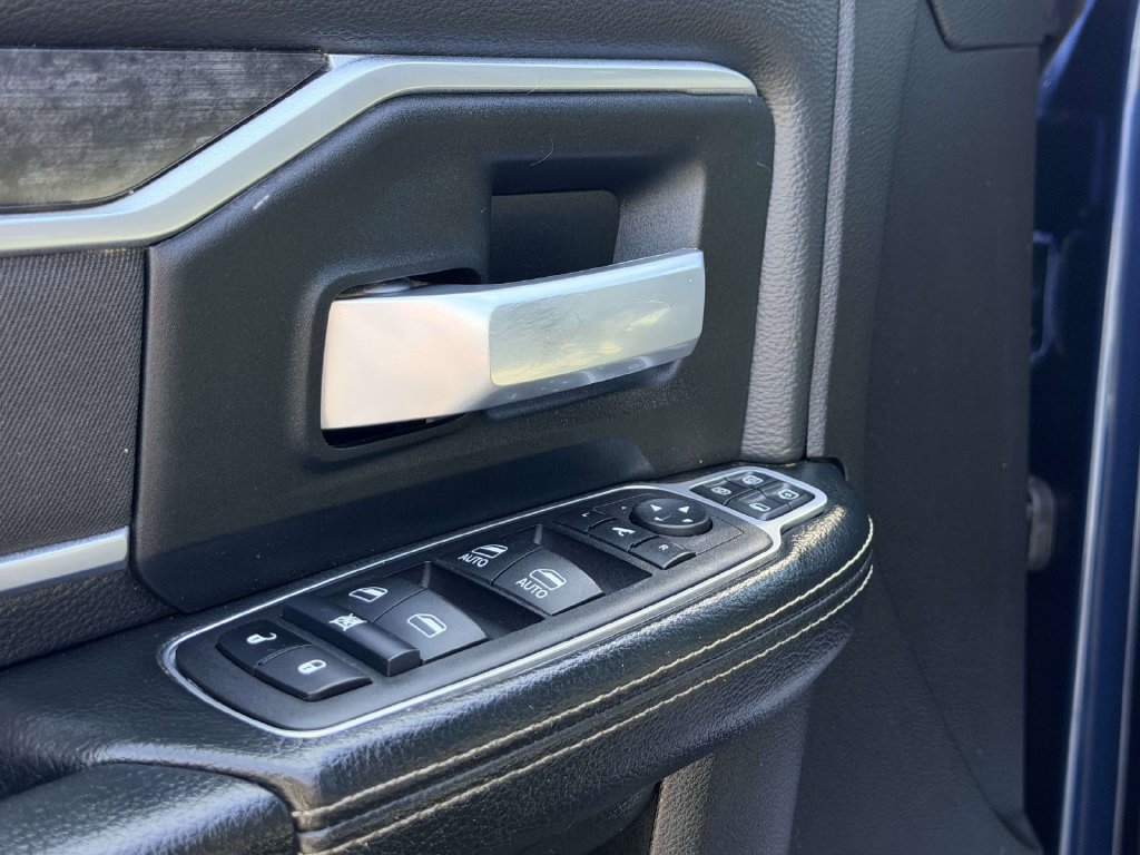 Used 2024 RAM 2500 Big Horn AWD/4WD image 13
