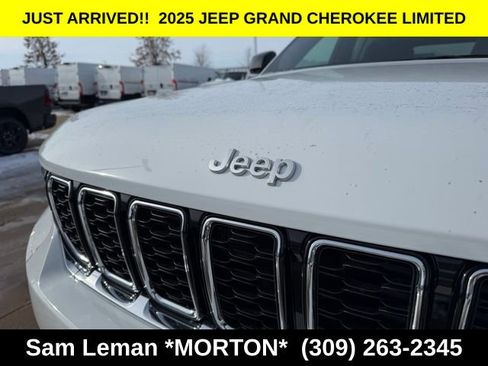 New 2025 Jeep Grand Cherokee Limited image 3