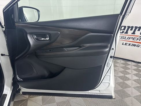 Used 2024 Nissan Murano Platinum w/ Cargo Package image 29